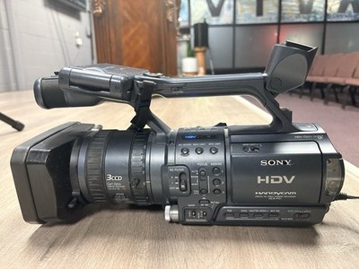 Sony HCR-FX1 Handycam HDV MiniDV Camcorder 12x/200x Zoom 3.5in LCD