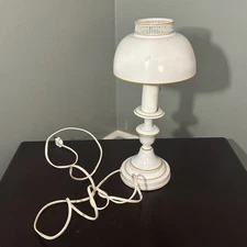 Vintage Heyco White with Gold Trim Tole Ware Table Lamp Metal Mushroom MCM Works