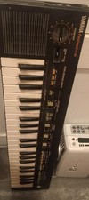 Yamaha PortaSound PS-400 Electronic Portable Keyboard. /NO POWER pack SUPPLY