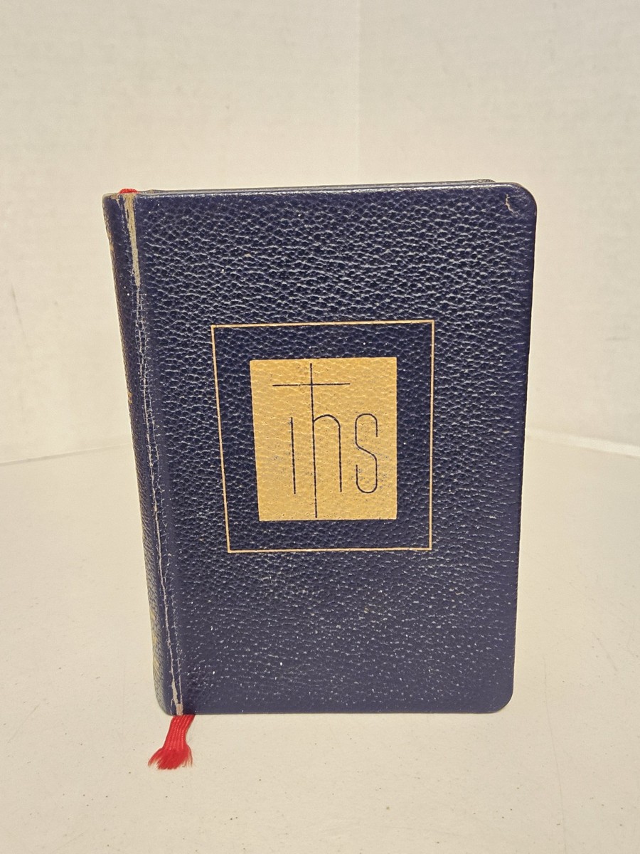 THE LIFE OF CHRIST by The Catholic Press, 1954 Blue/Gold Hardcover