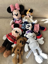 6 DISNEY PLUSHIES Mickey Mouse Minnie Bundle Special Edition  Limited Series