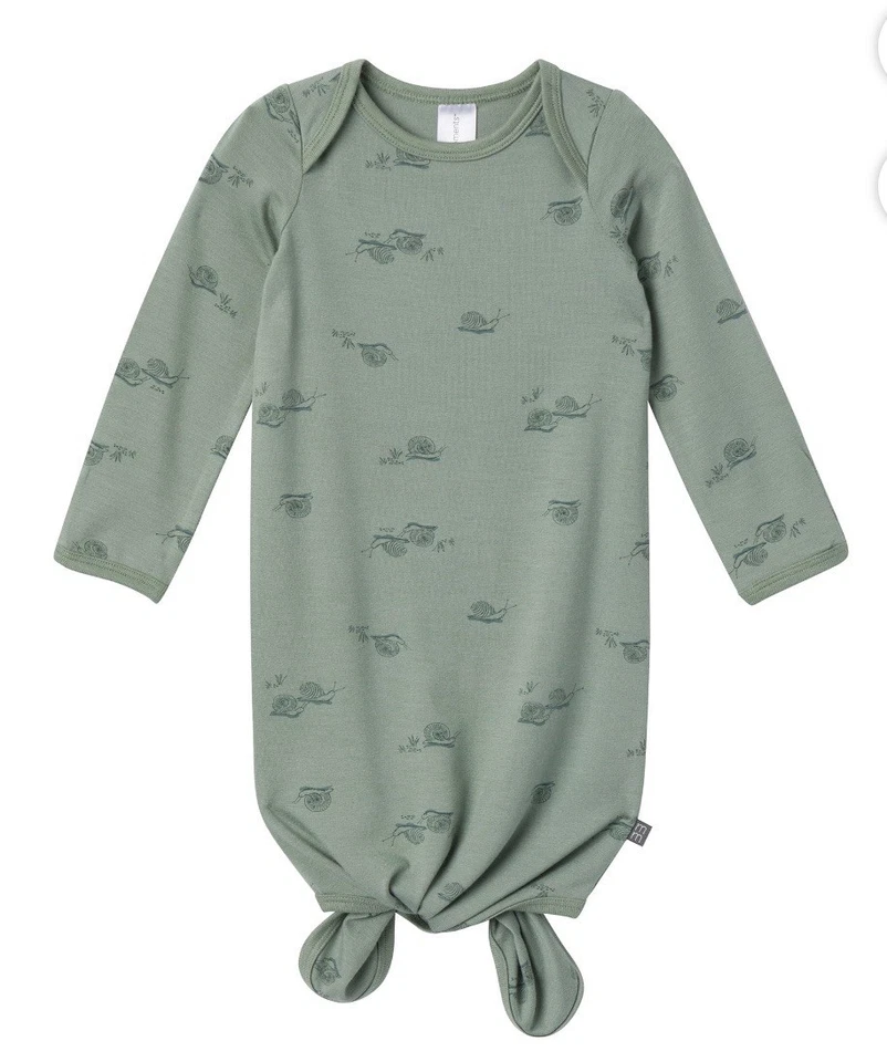 Lindo conjunto de 2 vestidos anudados para bebé niño 0-3 meses saco de dormir nuevo Foto 2 de 4