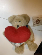 NEW Boyds Bear Manny Thanks - Bear Holding Heart 8" (SU90A)