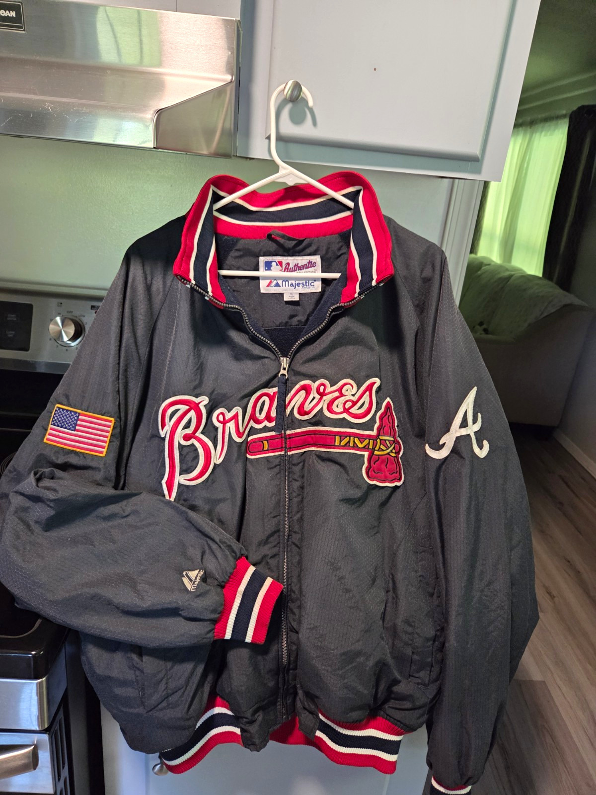 Majestic Atlanta Braves MLB Full Zip Jacket Navy Red White Trim