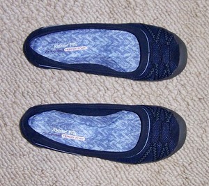 skechers mary jane memory foam