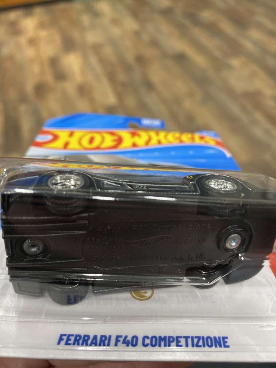 2025 Hot Wheels Ferrari F40 Competizione Super Treasure Hunt STH