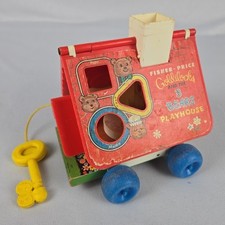 Fisher Price Goldilocks & Three Bears Key Pull Along House Shape Sorter 1967 Toy