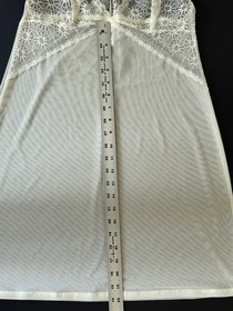 LA PERLA Studio ( 4 ) Ivory Lace Mesh Slip Lingerie Nightie WM LG EUC