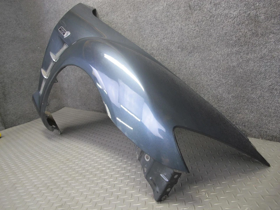 04-08 MAZDA RX8 FRENTE DIREITA PASSAGEIRO LATERAL FENDER PAINEL CAPA CINZA FABRICANTE DE EQUIPAMENTO ORIGINAL - Imagem 3 de 4