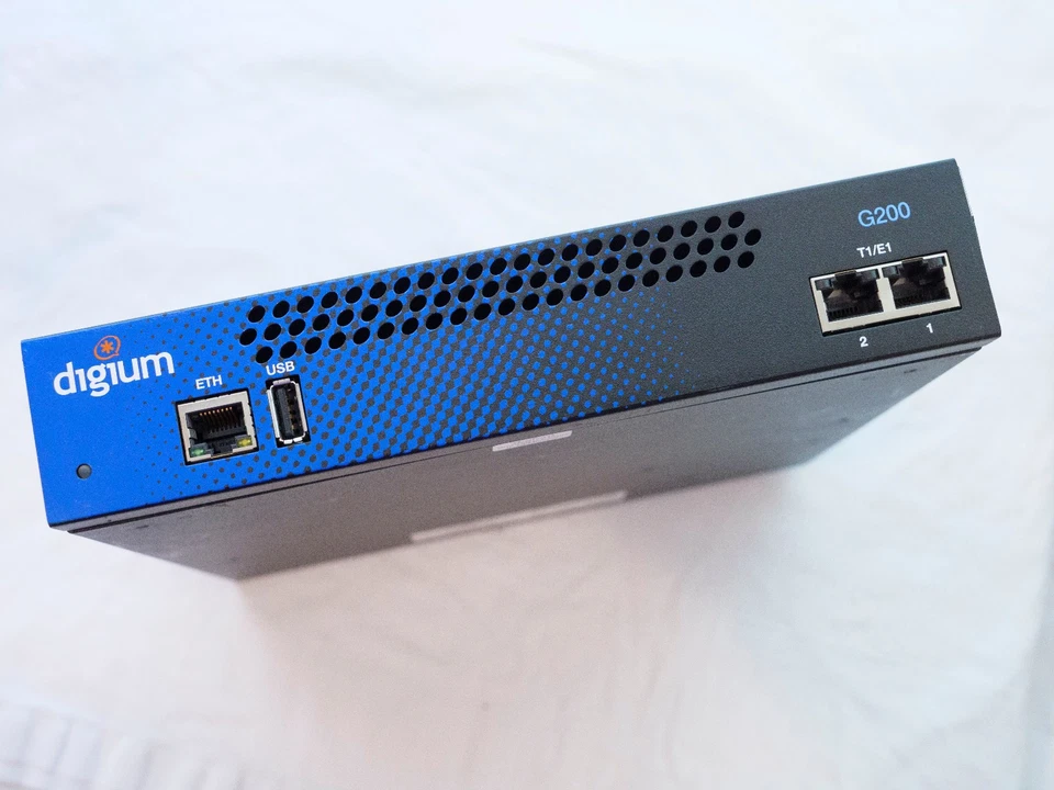 Digium G200 VoIP Gateway with Power cable and Loopback dongle 2G200F-A6 - Image 3 of 4