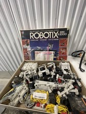 Vintage Milton Bradley Robotix R-2000 Series 4432