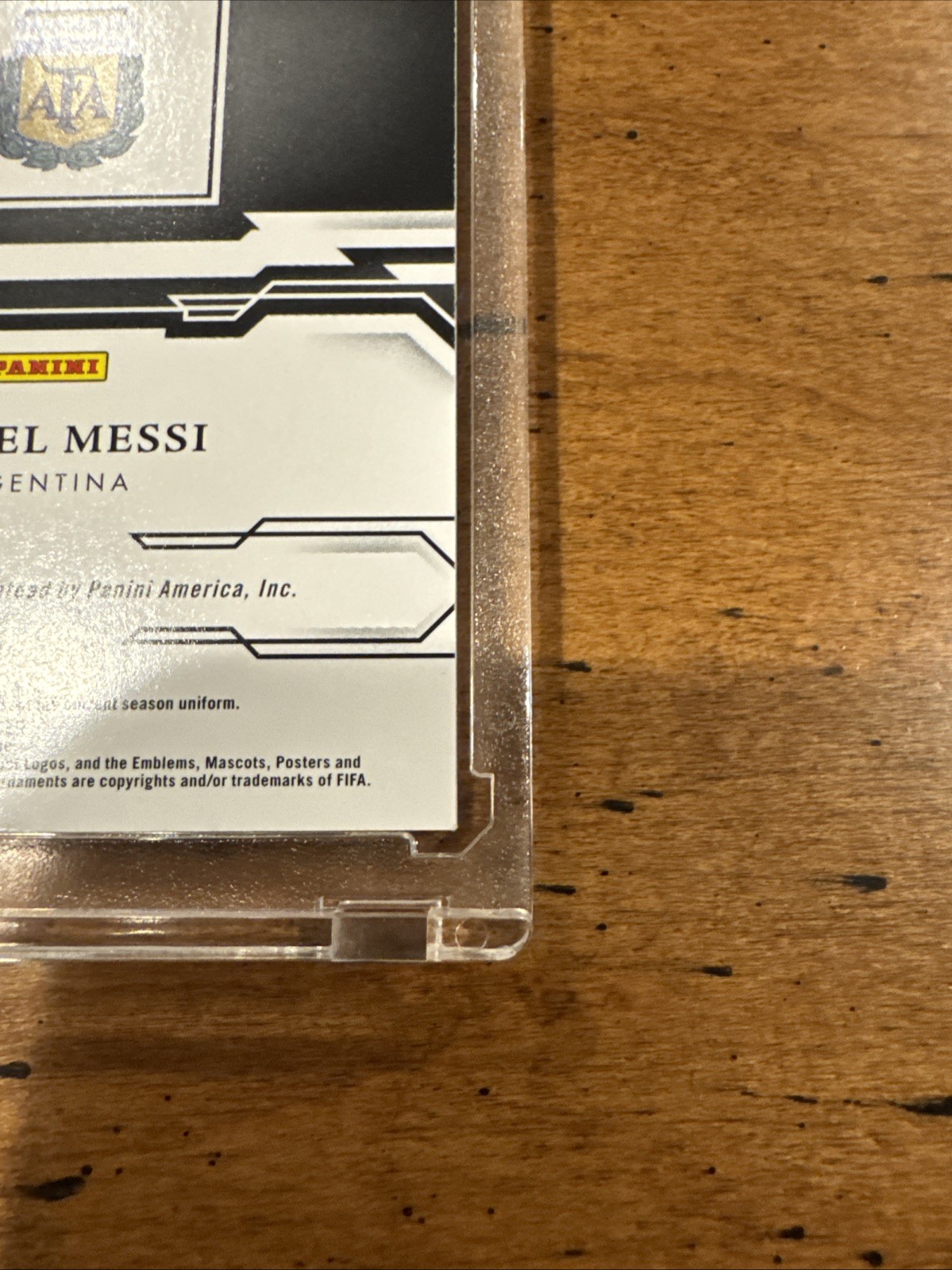 2024-25 Panini Noir Lionel Messi Argentina Auto 1/10 view 14