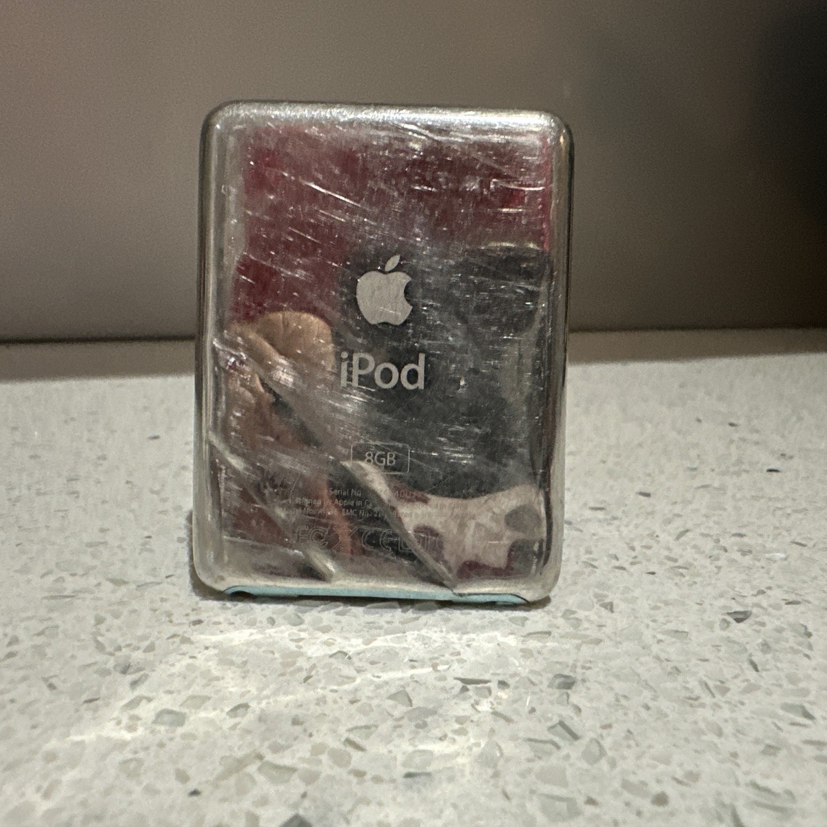 Apple iPod Nano 3rd Gen 8GB Blue Model A1236, Pl Check Description