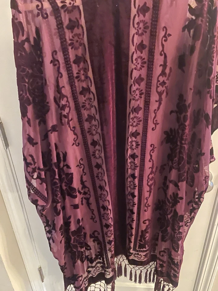 Free People Talla Única O/S Flecos Rojo Topper Kimono Acrílico Lino Boho Foto 3 de 4