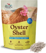 Manna Pro Crushed Oyster Shell for Chickens – Calcium Supplement for Laying Hens