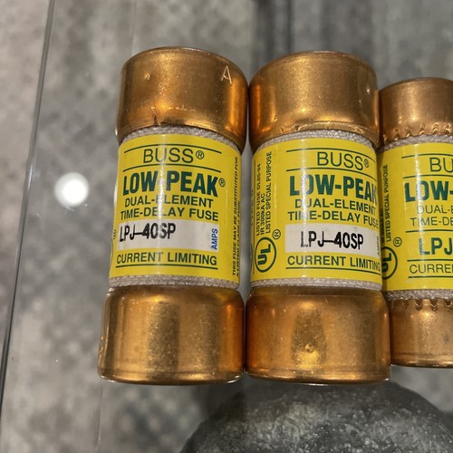(4) BUSSMANN Fuses (2) LPJ-40SP LOW-PEAK 600V + (2) LPJ-10SP 🇺🇸🤝 - Picture 2 of 4
