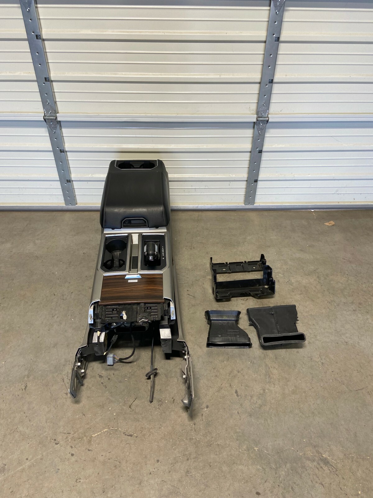 FORD F150 F250 F350 LARIAT CENTER CONSOLE 2015 2016 2017 2018 2019 2020