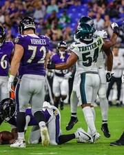 Jeremiah Trotter Jr. Pre-Season Sack Philadelphia Eagles 8x10 NFL Football Photo