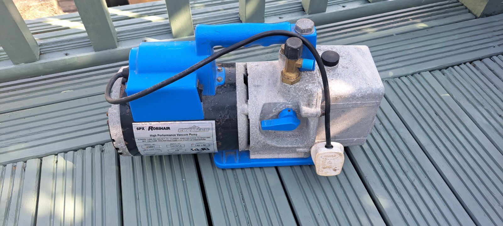 robinair vacuum pump Model 15601 6CFM Collection Llandudno eBay