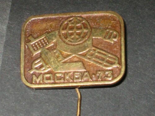 Broche ancienne vintage HOCKEY SUR GLACE CCCP - URSS