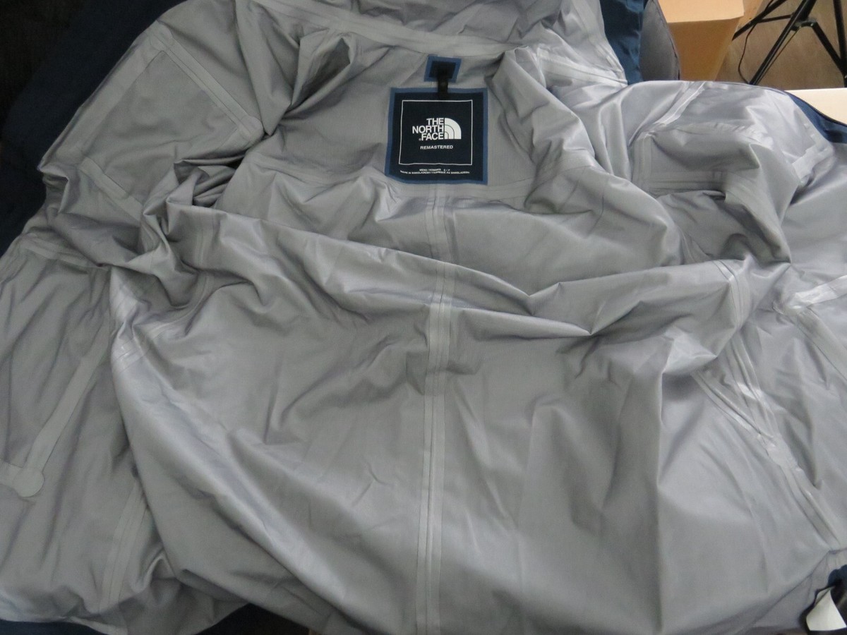 Mens The North Face RMST REMASTERED Futurelight Hooded Mens The North Face RMST REMASTERED Futurelight Hooded