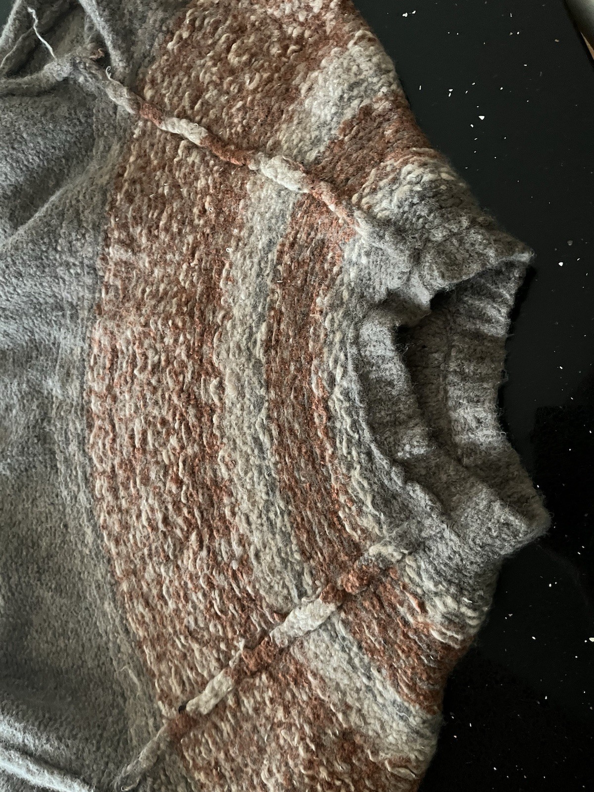 Soft possibly alpaca sweater - image 16