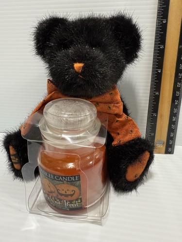 YANKEE CANDLE BOYDS BEAR HALLOWEEN "BOO" with "TRICK or TREAT" 3.7 oz CANDLE NEW - Picture 7 of 7