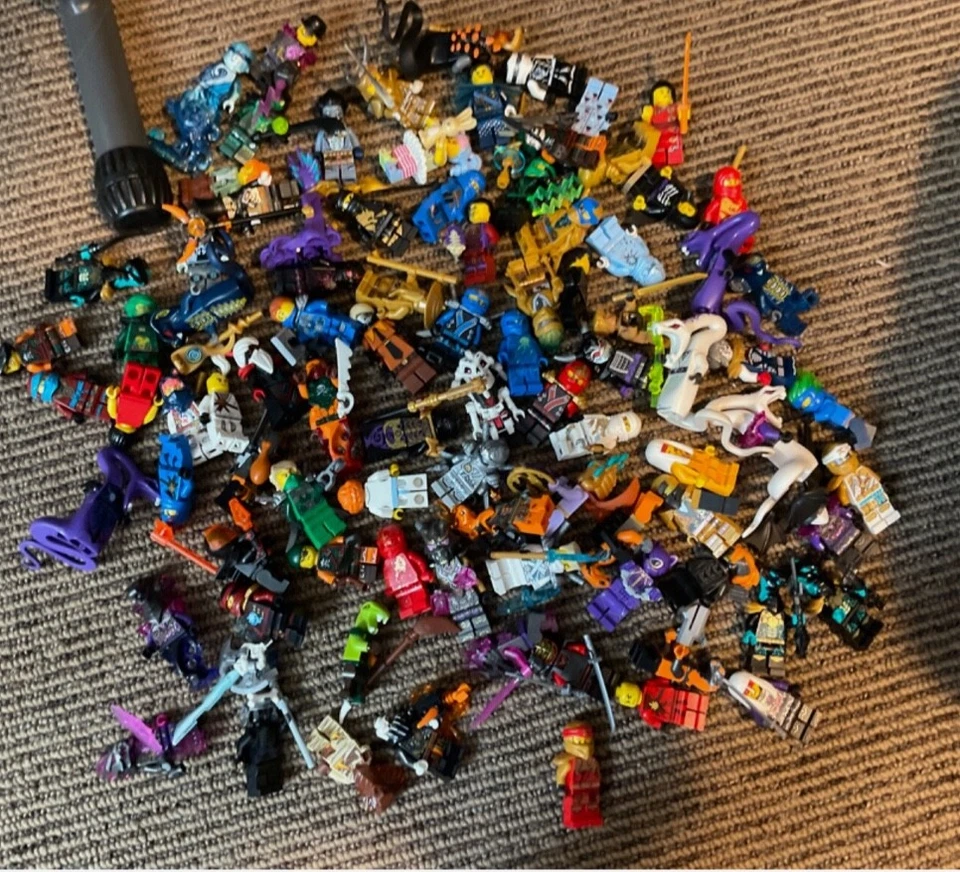 LEGO NINJAGO Jay DX Minifigura Oportunidad Foto 3 de 3