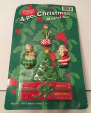Vintage Christmas Plastic Refrigerator 4 Piece Magnet Set New in Package