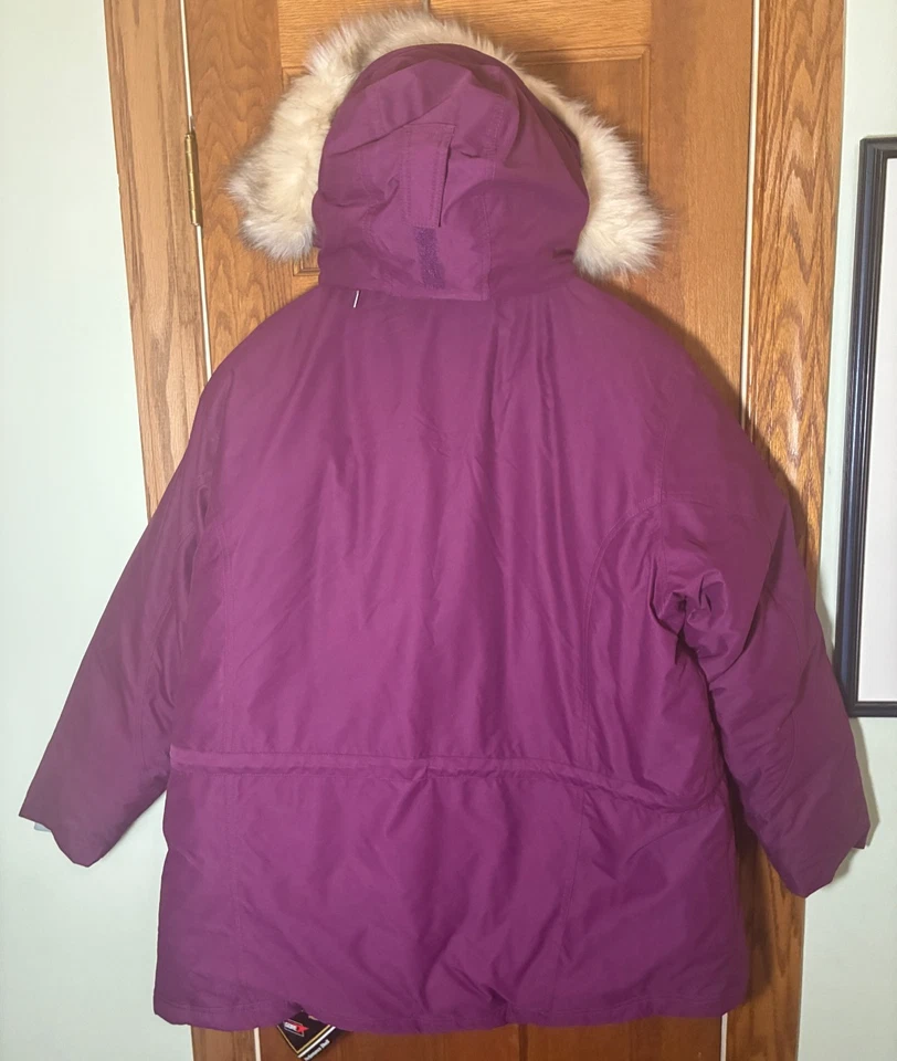 NWT L. L. Bean Down-Filled Gore-Tex Parka w/ Faux Fur Trim Women's 2XL - Image 2 of 4