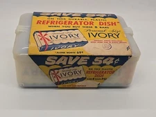 Vtg 1950s 8 Pk Personal  Size IVORY Soap Bars w/Plastic Refrigerator Dish Promo