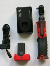 Snap On CTR762 14.4v 3/8" Cordless Ratchet Battery & Cha 70 ft-lb most powerful