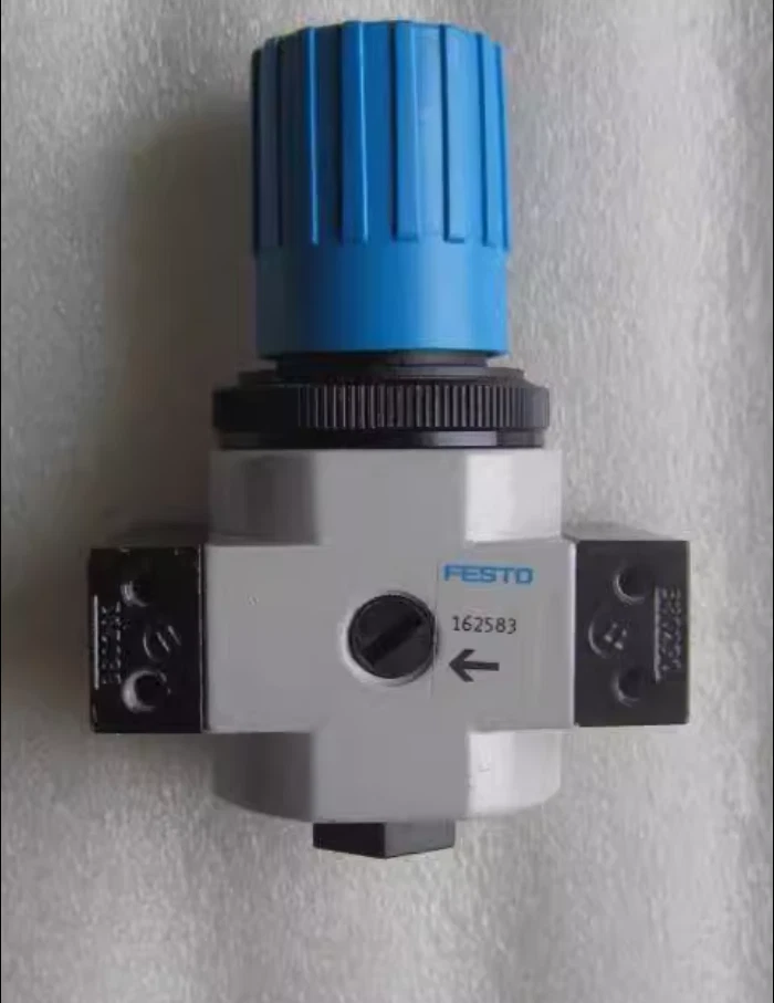 1PC New Festo LR-1/4-D-7-MINI 162583 Pressure Regulating Valve