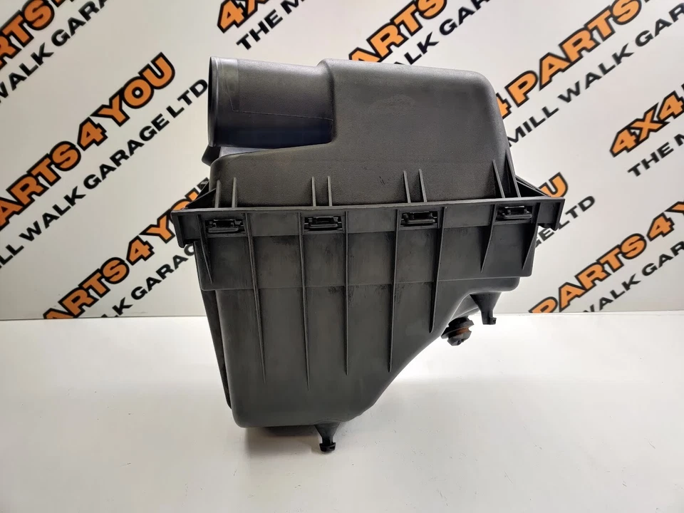 Dodge Nitro 2008 2,8 CRD caja de filtro de aire caja de aire 04880267AB Foto 4 de 4