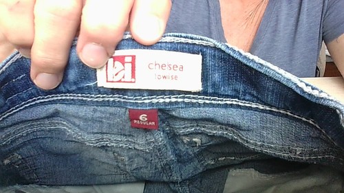 Pretty Lace-Trim L.E.I. Chelsea LowRise Girls Size 6 Denim Shorts Interior Adjst - Picture 11 of 24