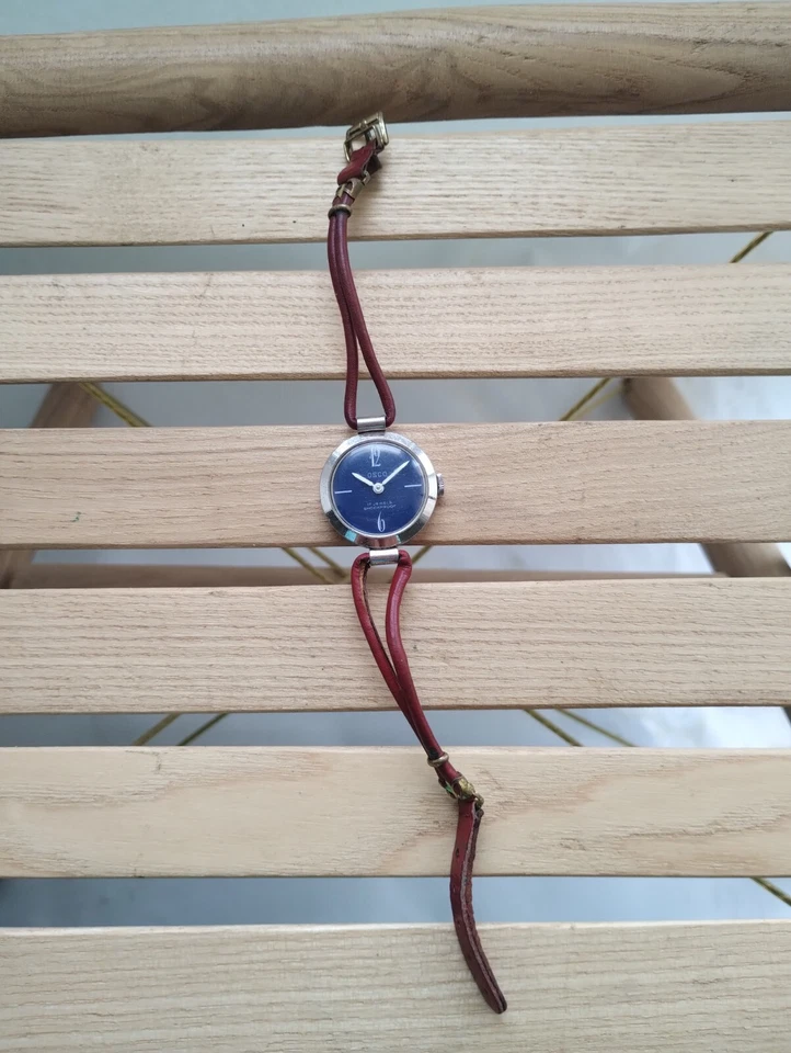 OSCO 17 joyas reloj de pulsera mecánico a prueba de golpes Alemania reloj clásico vintage Foto 2 de 4