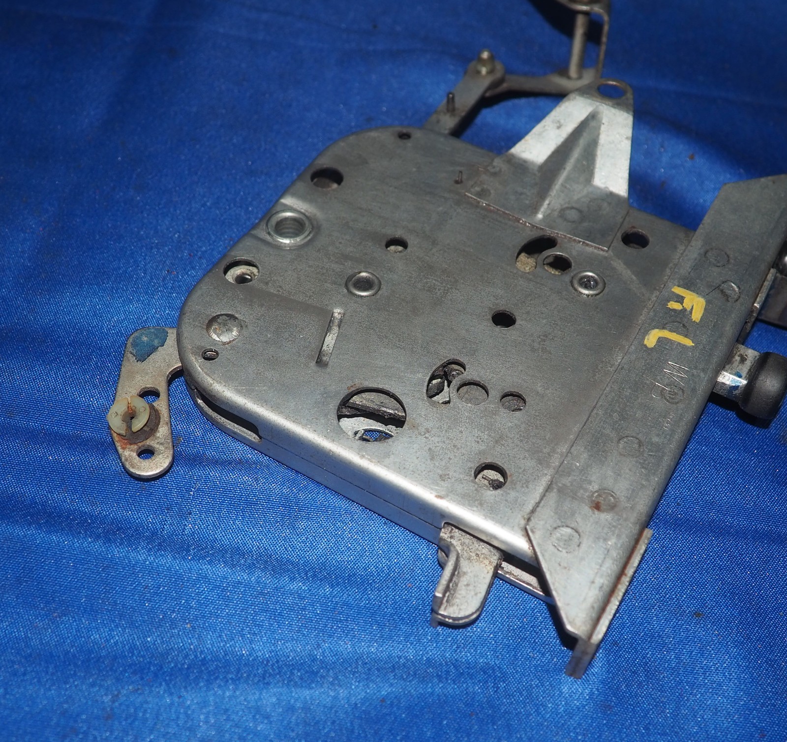 1965-1980 Rolls Royce Silver Shadow Front Left Door Lock Actuator  Mechanism OEM