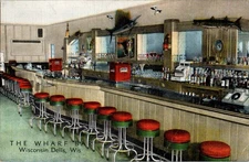 Olson's Wharf Club, Wisconsin Dells, Wisconsin WI DB Postcard