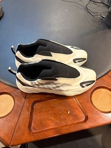 bone white 700