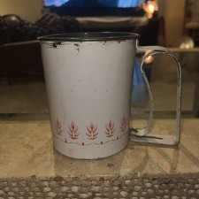 VINTAGE KITCHEN 1940-50S ANDROCK FLOUR SIFTER MADE IN U.S.A. RED/CORAL WHEAT
