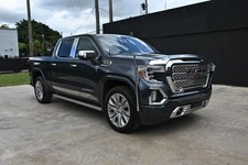2020 Denali Pickup 4D 5 3/4 ft