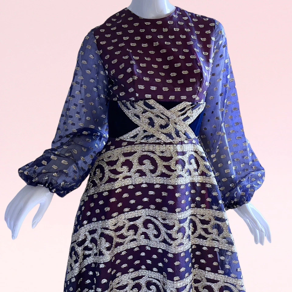 Vestido de noche de fiesta blusa de gasa metálica sin etiqueta de Gino Charles de colección de los años 70 Foto 2 de 4