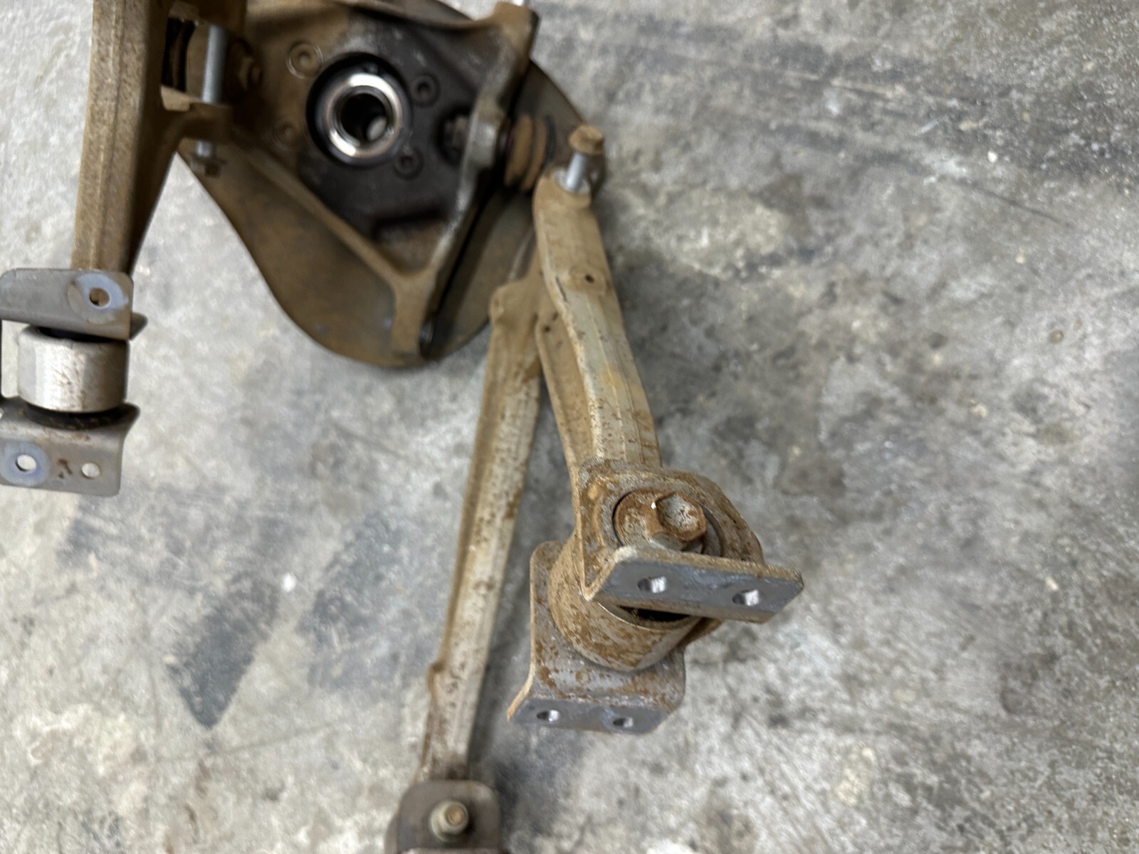2014 AUDI R8 V10 OEM FRONT RIGHT SUSPENSION KNUCKLE CONTROL ARM