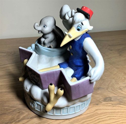 DISNEY COLLECTION DUMBO STORK MUSICAL MEMORIES LTD EDITION MUSIC BOX CA 1986 - Picture 5 of 7