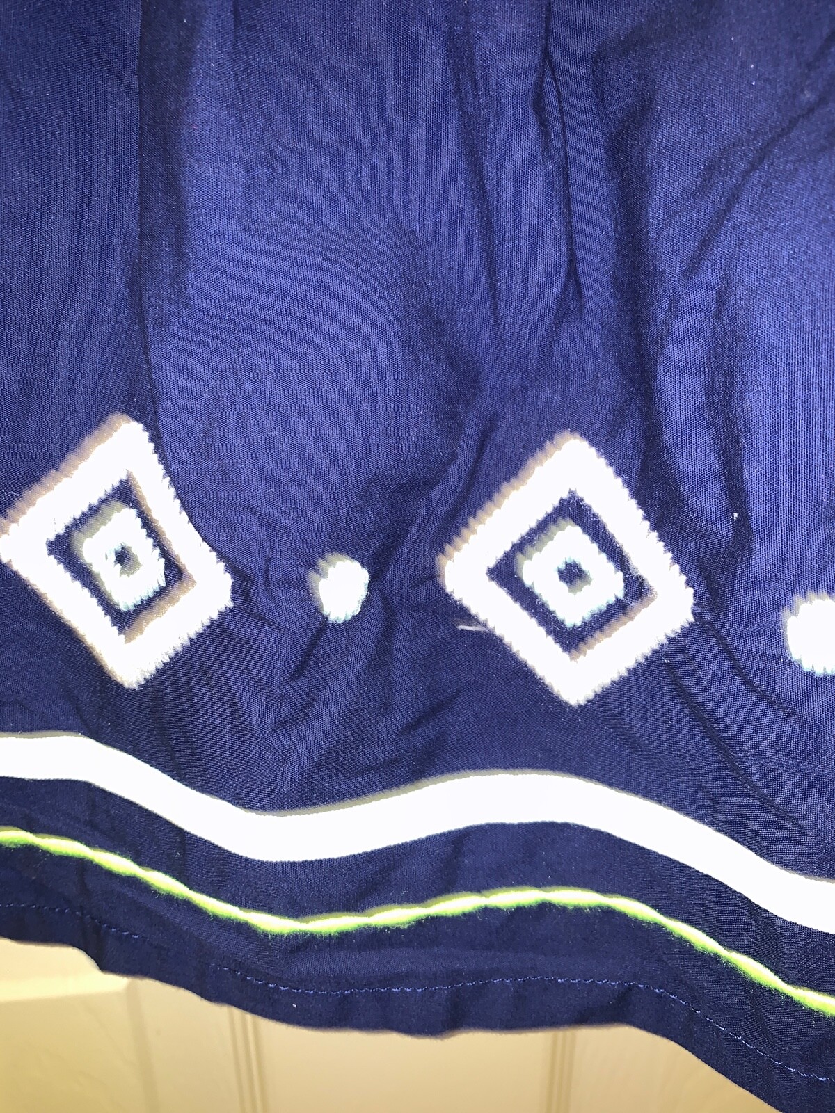 Picture 2 of 4