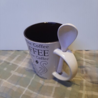 #1 mom coffee mug Floral Mom Coffee Mug – SM Collective Home main image 1