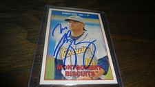 2016 TOPPS HERITAGE CHIH WEI-HU    AUTOGRAPHED BASEBALL CARD
