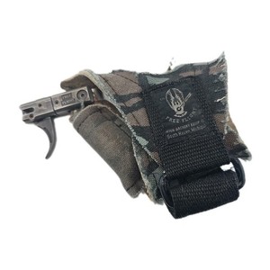 archery free flight Wrist Hand Glove Trigger Left Hand Release Size Small 8"