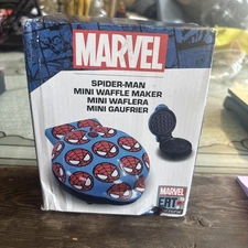 Marvel Spider-Man Mini Waffle Maker - Marvel Kitchen Appliance