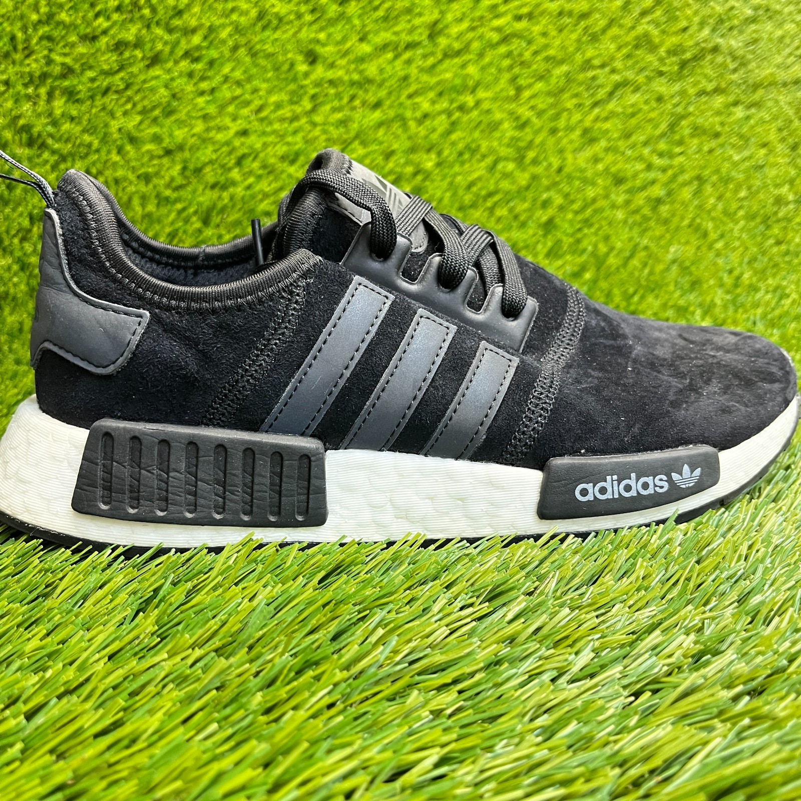 Adidas NMD R1 Boys Size 6Y Black White Athletic Running Walk